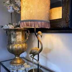 Aneta Lighting pöytävalaisin Flamingo mustakulta/kulta