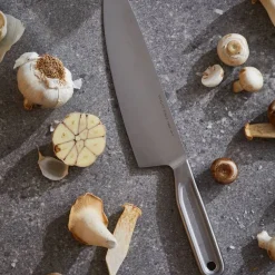 Fiskars All Steel iso kokinveitsi