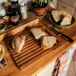 Fiskars Functional Form leipälauta bambu