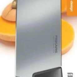 Fiskars Functional Form Nakiri veitsi 16 cm