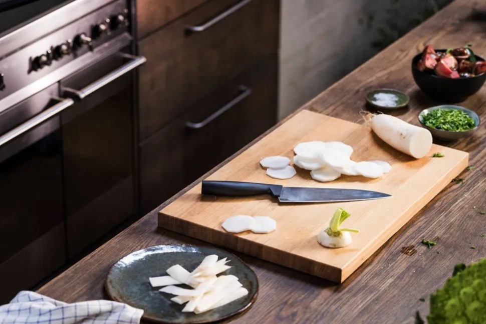 Fiskars Hard Edge kokkiveitsi