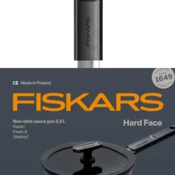 Fiskars Hard Face Kasari 2,5 l kannella