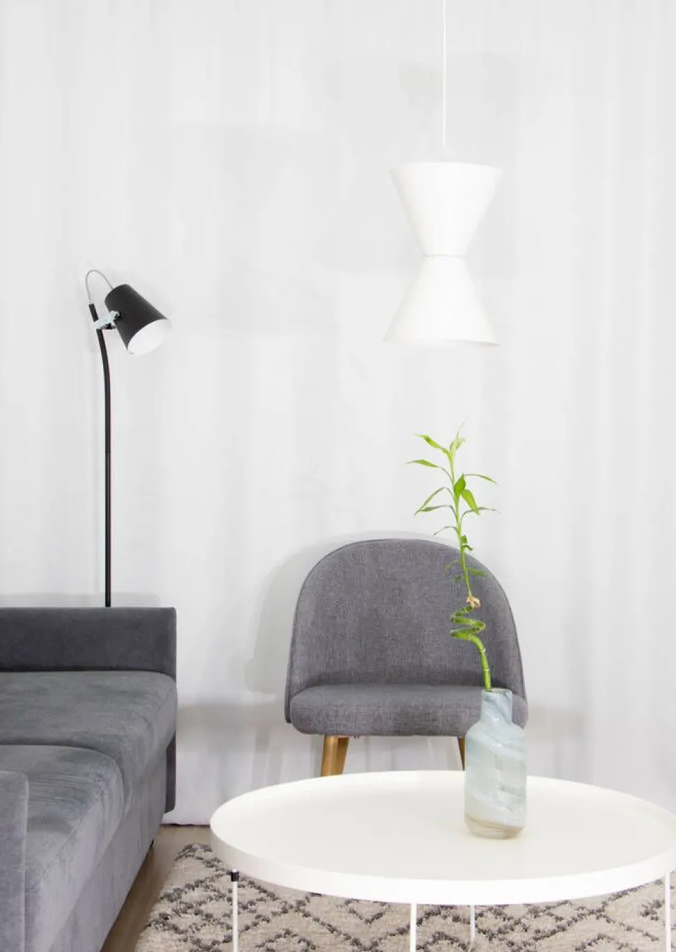 Sessak Länsi designriippuvalaisin valkoinen