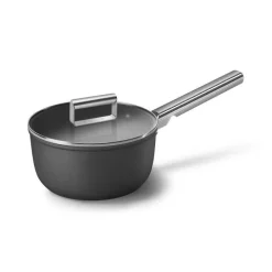 Smeg kattila 2,8 L musta