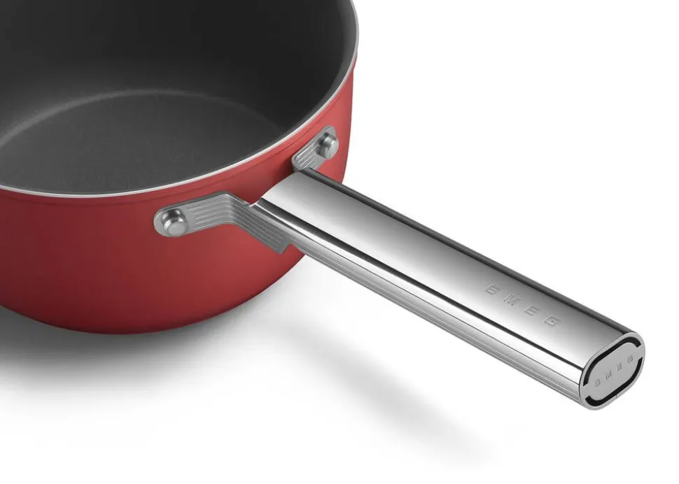 Smeg kattila 2,8 L punainen