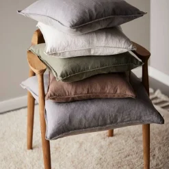 Svanefors tyynynpäällinen Julie 45x45 cm mokka