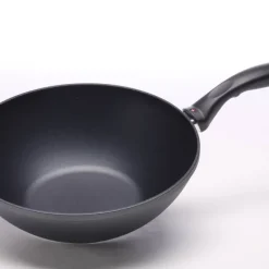 Swiss Diamond XD Wok + kansi 28 cm / 3,7 L induktio