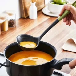 Tefal kauha mitta-asteikolla Essential 2in1