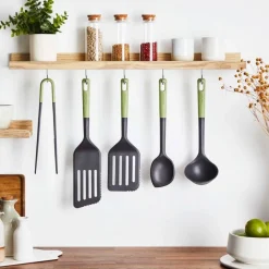 Tefal tarjoilukauha kaavinreunalla Essential 2in1