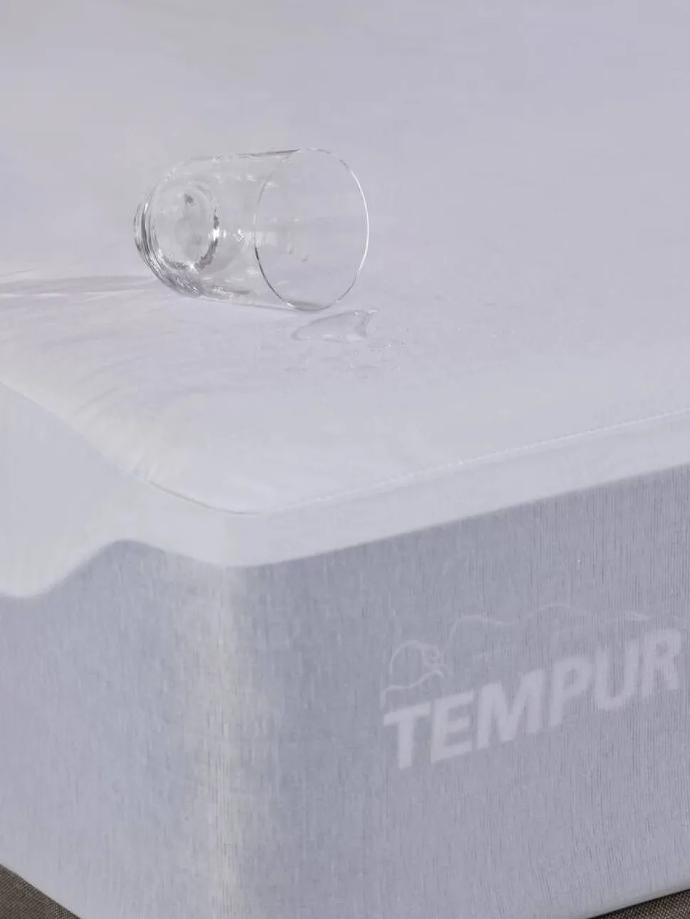 TEMPUR 90x200x42 cm muotoonommeltu suojalakana Organic Cotto