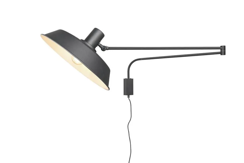 Trio Lighting Bolder seinävalaisin E27 mattamusta