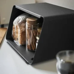 Yamazaki leipälaatikko + irtokansi Tower musta